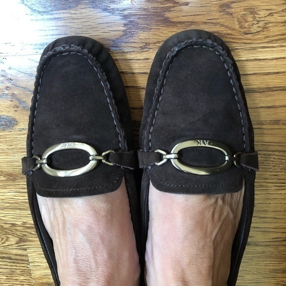 Ann Klein flex chocolate brown‎ suede loafer - Picture 3 of 4